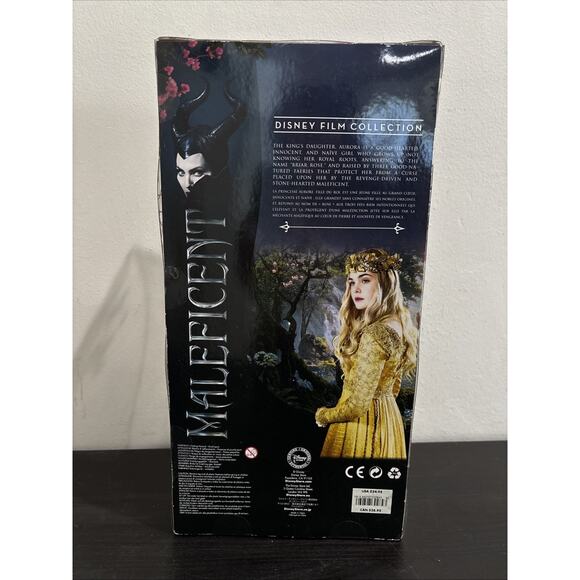 Maleficent Disney Store Exclusive Film Collection Doll Aurora Sleeping Beauty - Picture 3 of 11